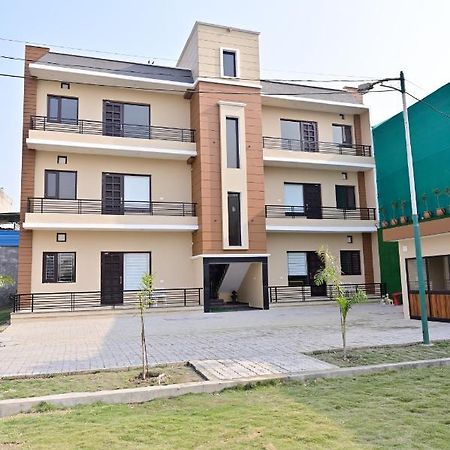 Ideal Home Stay Amritsar Exterior foto