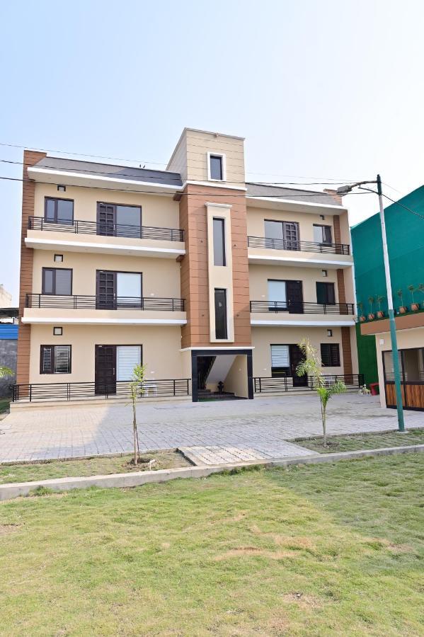 Ideal Home Stay Amritsar Exterior foto