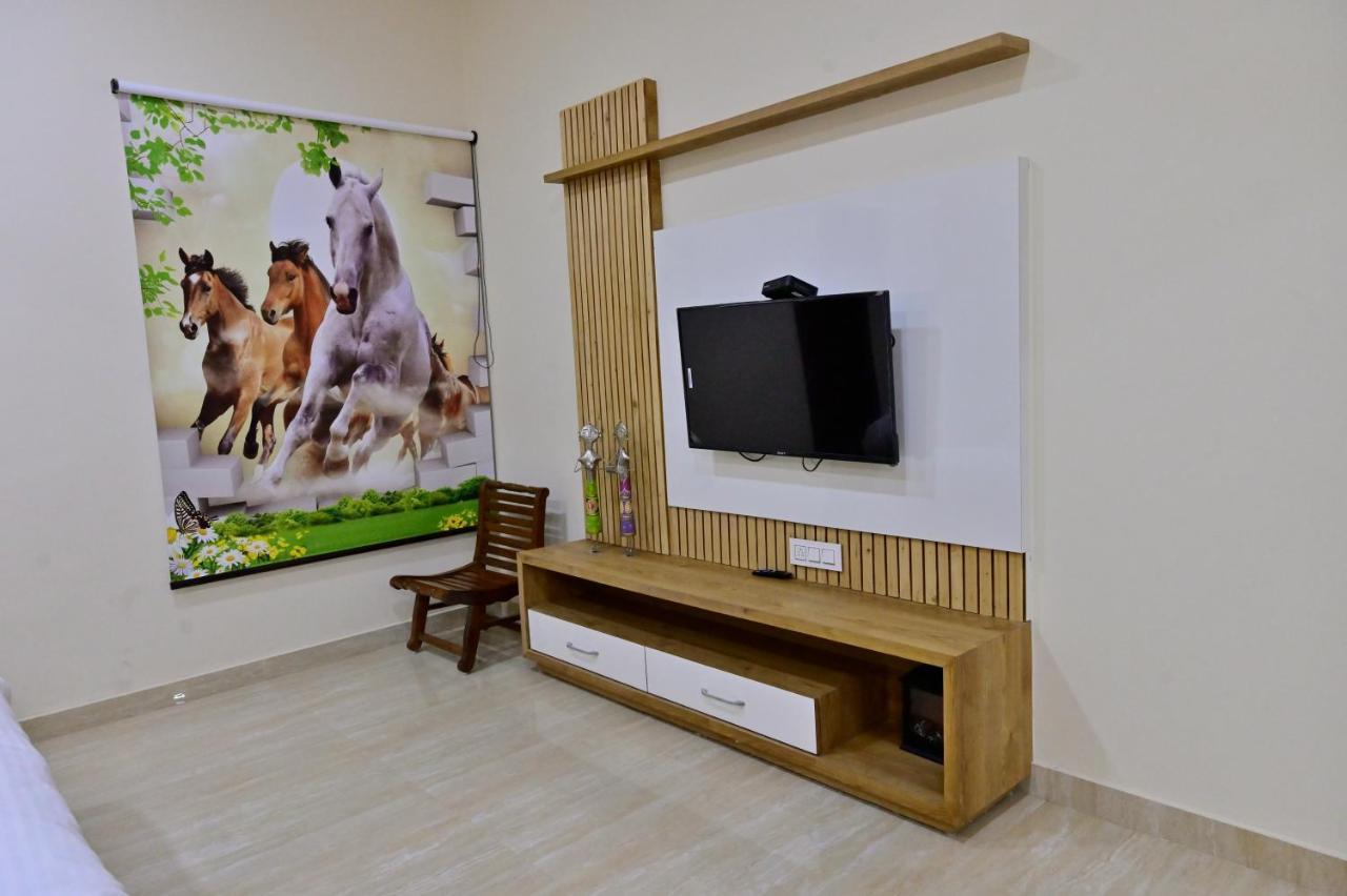 Ideal Home Stay Amritsar Exterior foto